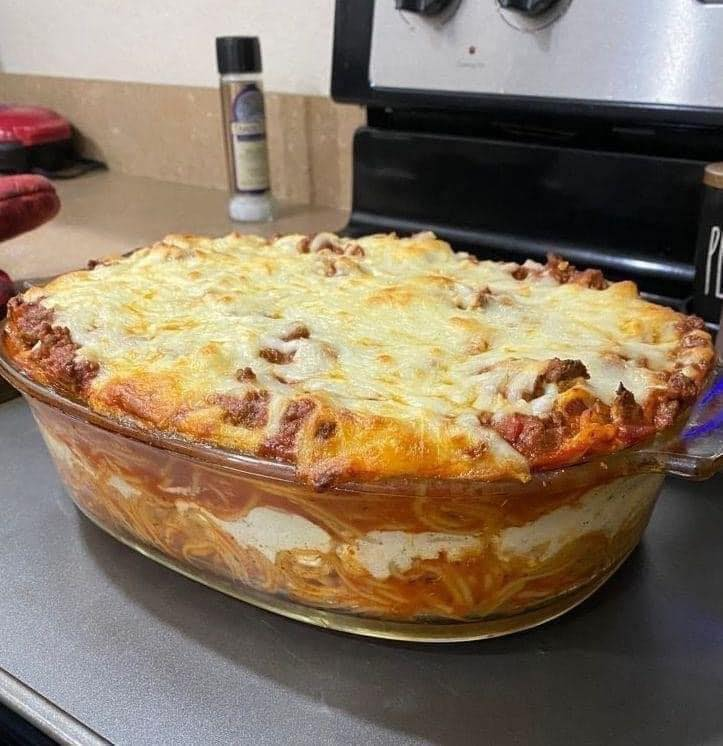 MILLION DOLLAR SPAGHETTI CASSEROLE RECIPE