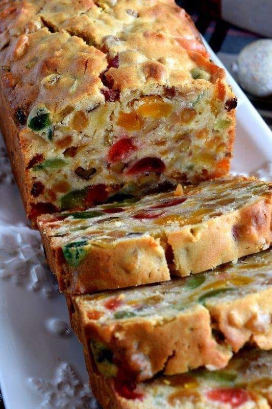 FRUIT CAKE WITH NUTS AND APRICOTS