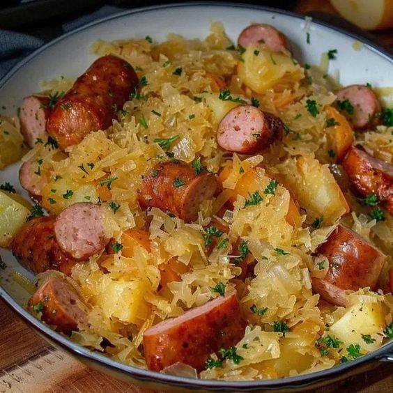 DOES ANYONE HERE ACTUALLY STILL EAT Polish sausage , Sauerkraut and potatoes