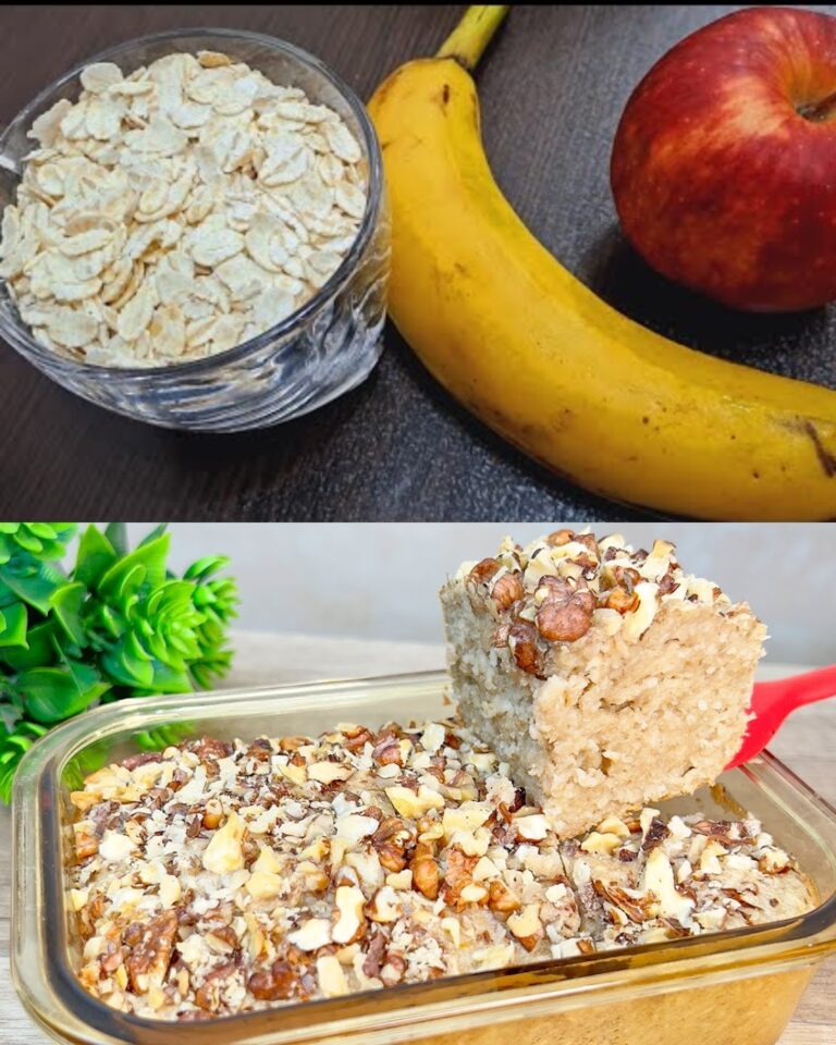 Hearty Baked Oatmeal with Apples, Bananas and Walnuts