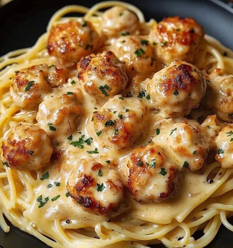 Garlic Butter Chicken Bites with Creamy Parmesan Pasta