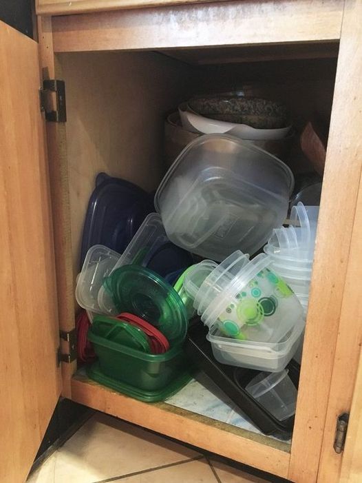 FOOD STORAGE CONTAINER ORGANIZATION SOLVED