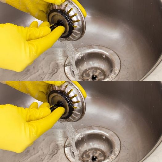 How to remove yellow scale from your sink? It’s very easy, find out with us!