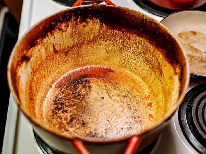 The Ultimate Guide to Cleaning Your Dutch Oven: Cast Iron vs. Enameled Cast Iron