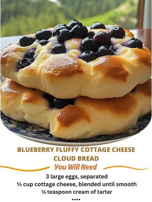 Blueberry Fluffy Cottage Cheese Cloud Bread: A Light and Healthy Treat