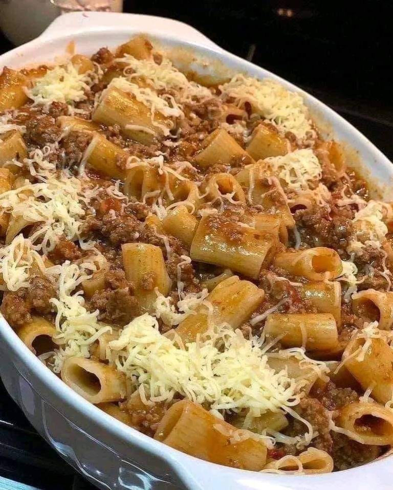 Cheese Leek Pasta with Ground Meat – A Simple Comfort Dish!